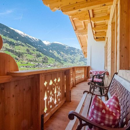 Beautiful Apartment In Ramsau With Balcony Ramsau im Zillertal Exterior foto