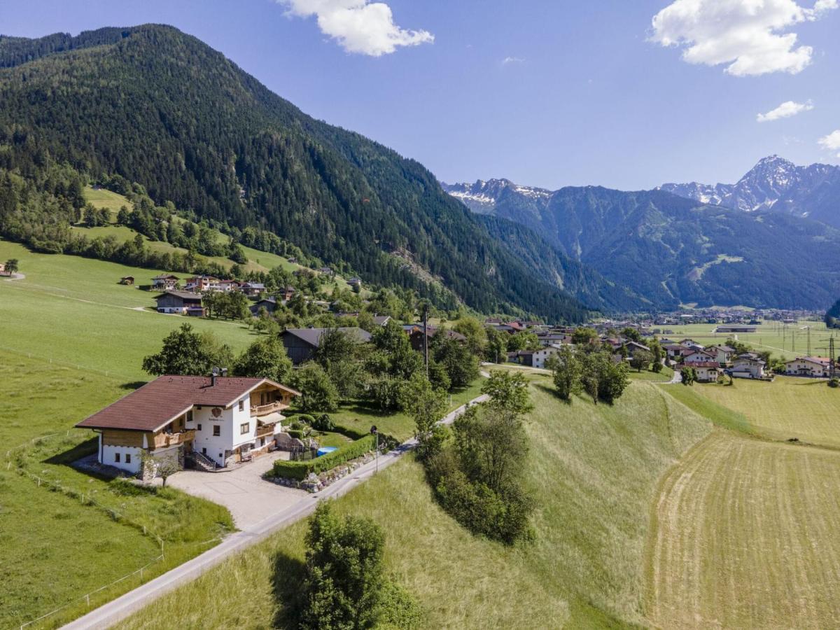 Beautiful Apartment In Ramsau With Balcony Ramsau im Zillertal Exterior foto