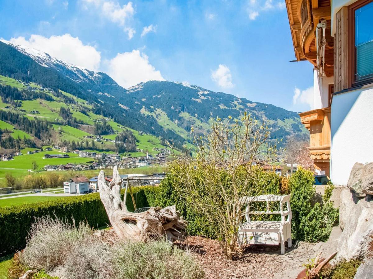 Beautiful Apartment In Ramsau With Balcony Ramsau im Zillertal Exterior foto